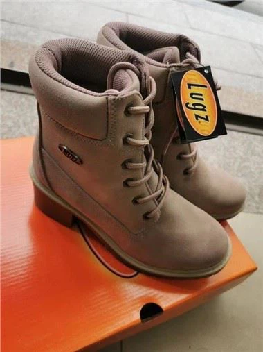Botas femininas ao ar livre